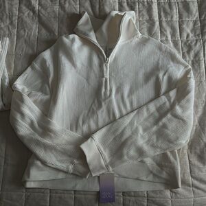 NWT Stars Above Waffle Quarter zip - white size medium
